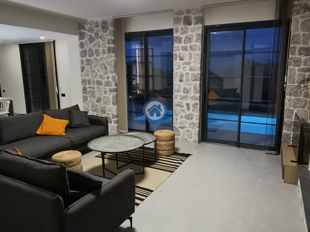 SÖĞÜT KÖYÜNDE SATILIK MÜSTAKİL EV