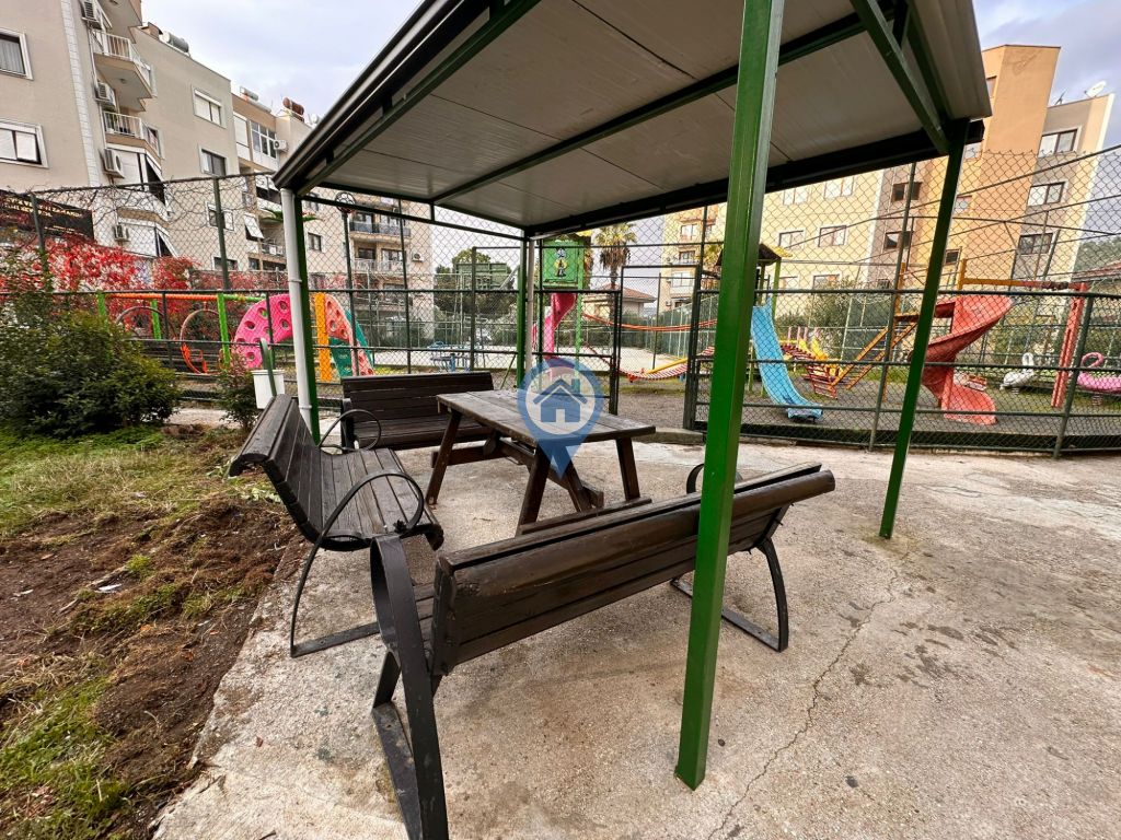 SU EMLAK MOLAKENT SİTESİNDE SATILIK 3+1 DÜZ DAİRE