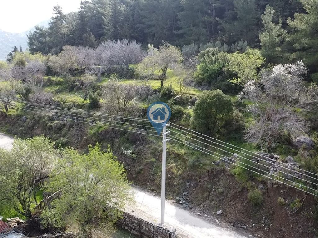 SÖĞÜT BAHÇELI GIRIŞINDE %5 İMARLI SATILIK 1.613 M2 ARAZI