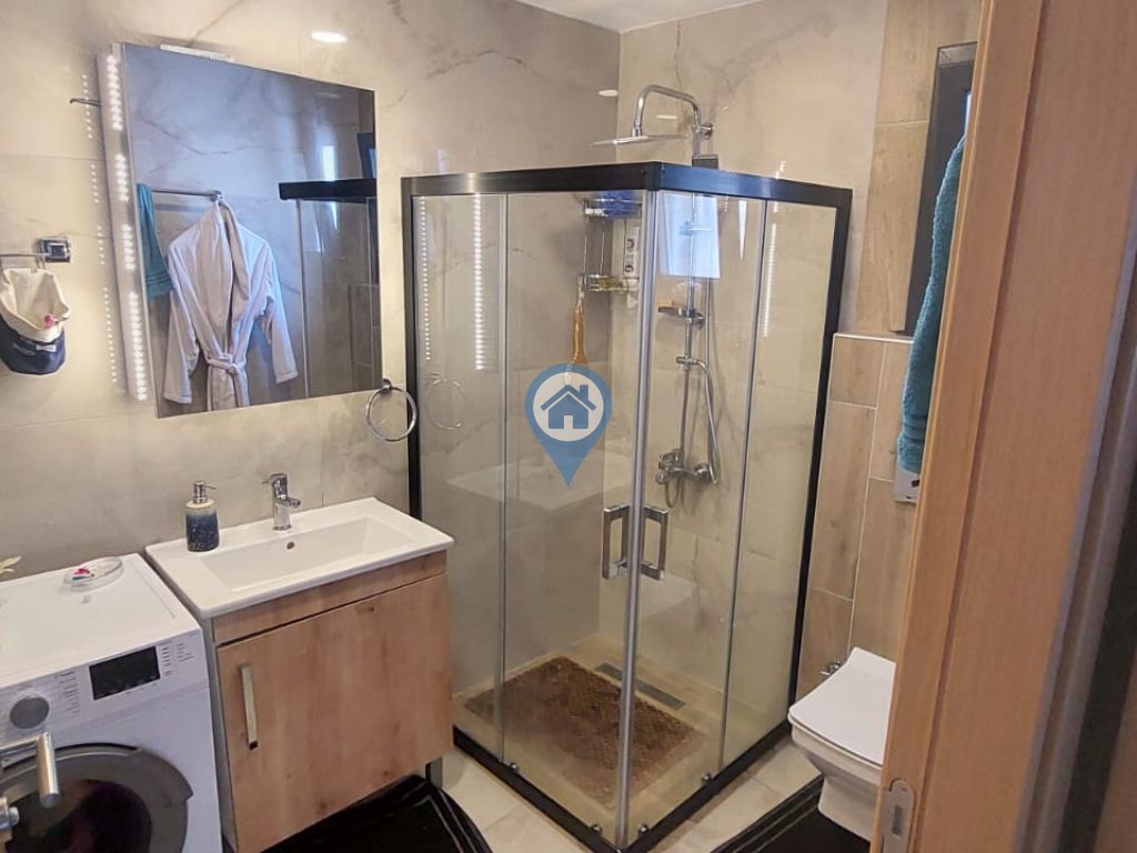 SARIANA MAHALLESINDE OTOPARKLI APARTMANDA SATILIK YENI DAIRE