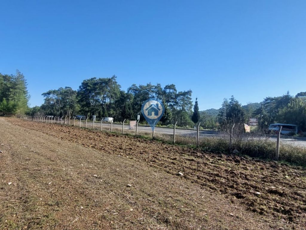 MARMARIS MUĞLA KARAYOLUNA 144 METRE CEPHELI 13.705 M2 ARAZI