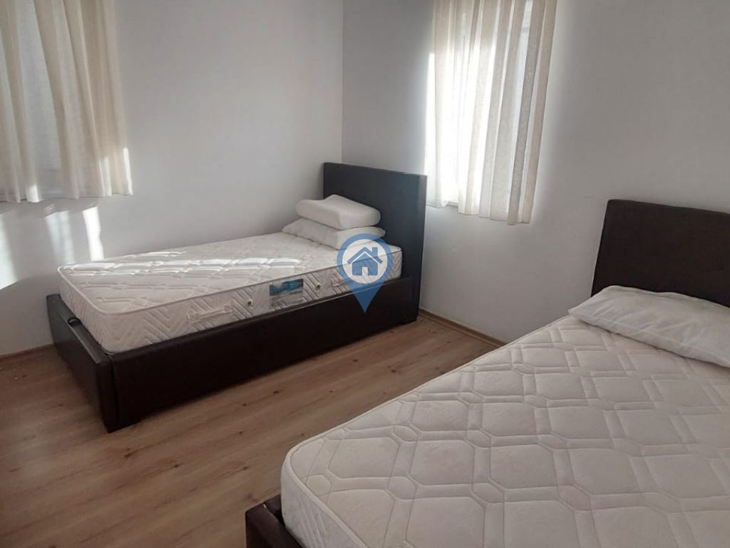 AMOS PROFESÖRLER SITESI BEYAZ EVLERDE DENIZ MANZARALI SATILIK EV
