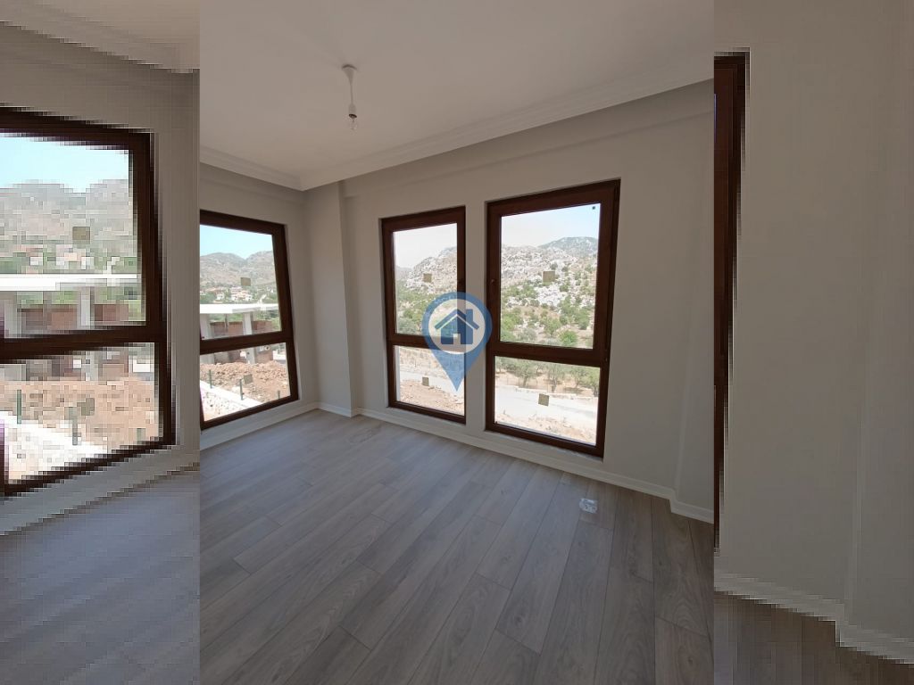 MARMARİS BOZBURUNDA SATILIK VİLLA