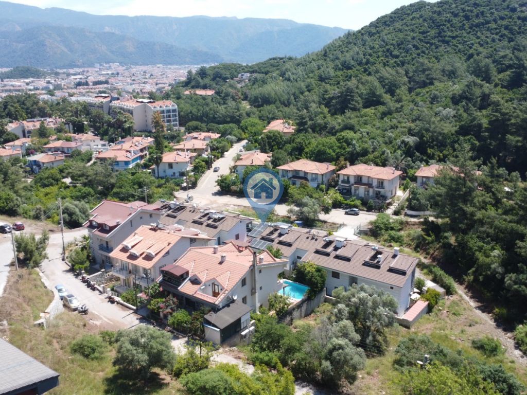 MARMARIS ARMUTALAN MAHALLESINDE SATILIK ARSA