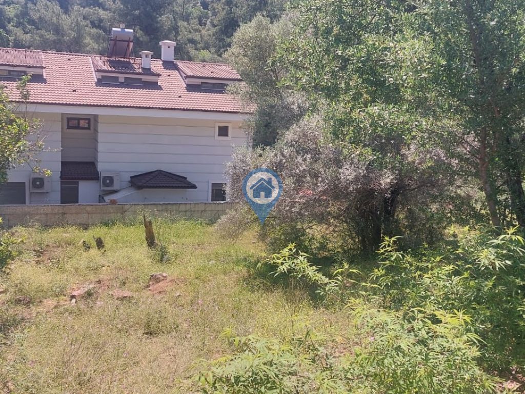 MARMARIS ARMUTALAN MAHALLESINDE SATILIK ARSA