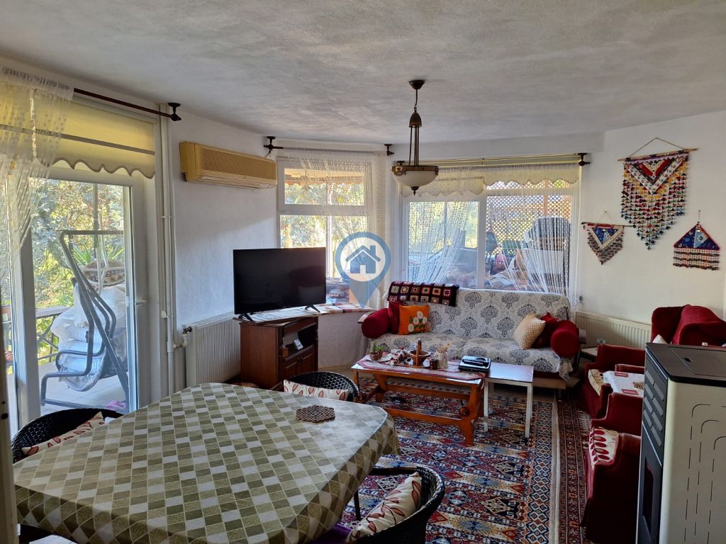 ORMAN TEKNIKER SITESINDE KÖŞE KONUM ÖNÜ AÇIK SATILIK EV