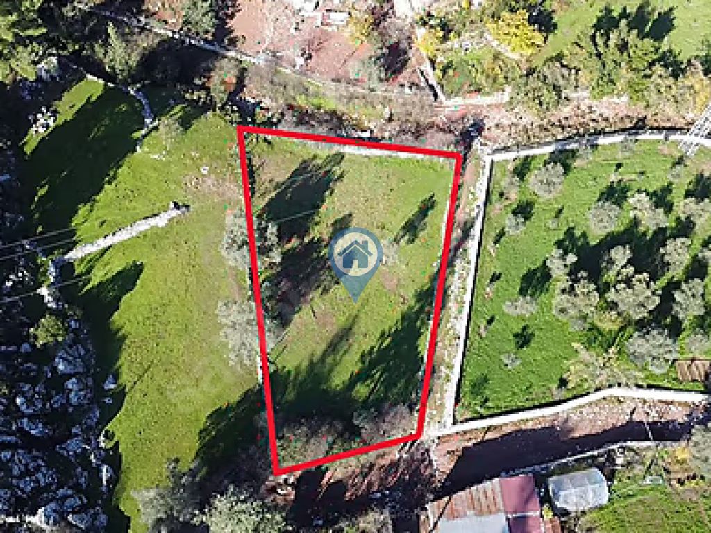 SU GAYRIMENKUL OSMANIYE KÖYÜNDE SATILIK 1 DÖNÜM TARLA