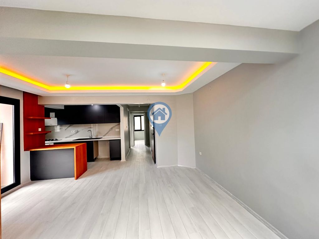 ÇILDIR MAHALLESİNDE SATILIK 2+1 DÜZ DAİRE