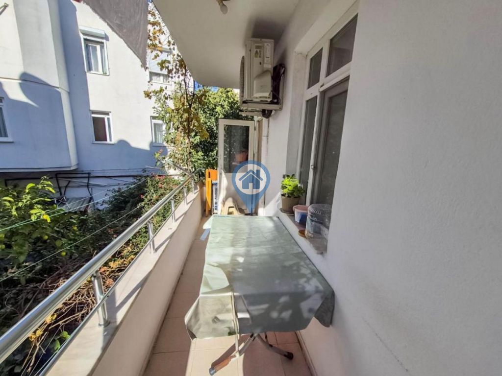 19MAYIS MEYDANINA YAKIN ŞEHRİN MERKEZİNDE 2+1 SATILIK 75M2 DAİRE