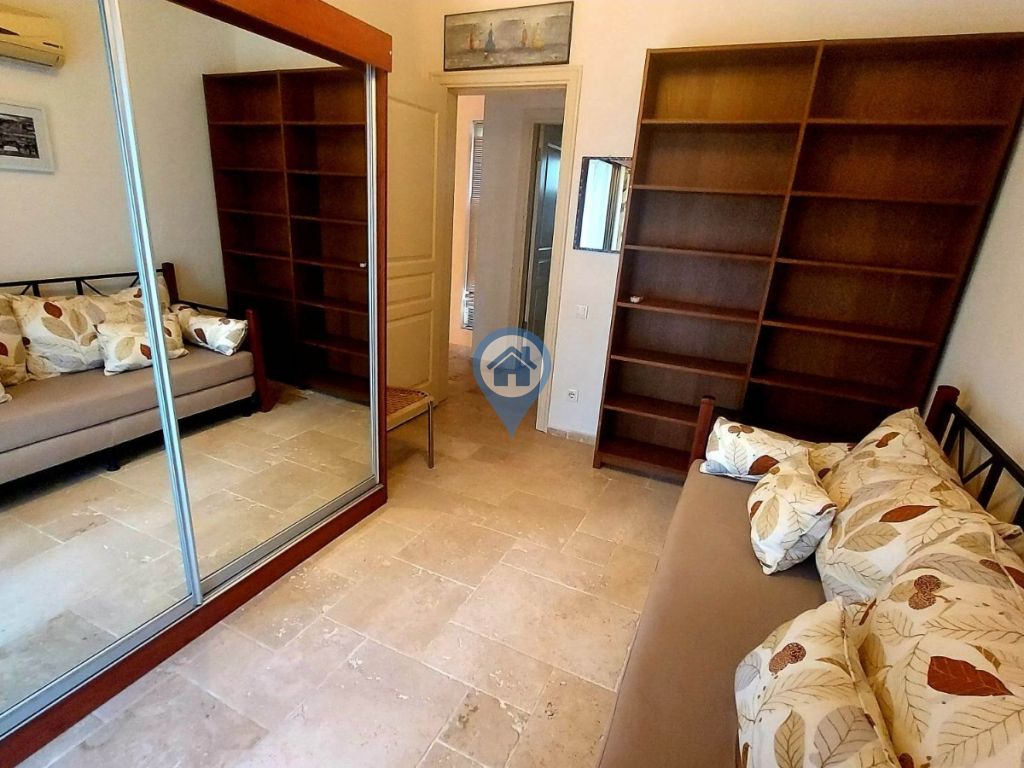 MÜSTAKİL GİRİŞLİ VE GENİŞ BAHÇELİ MASRAFSIZ BAKIMLI 2+1 DUBLEX