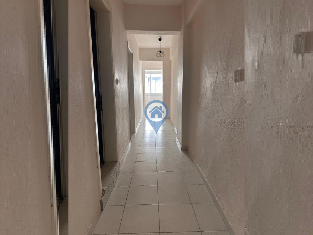 SEVGİYOLU SOKAĞINDA KÖŞE KONUMDA FERAH VE GENİŞ 3+1 DAİRE