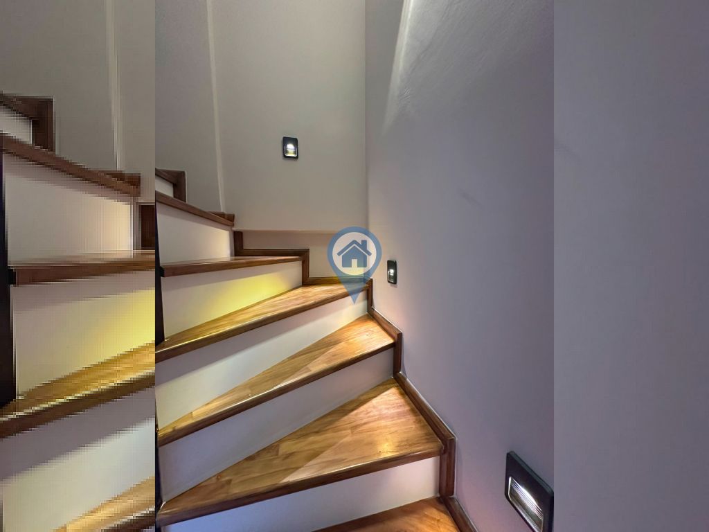 HUZUR DOLU LOKASYONDA TAMAMEN YENİLENMİŞ PREMİUM 4+1 DUBLEKS